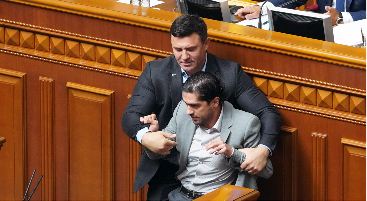 Збір блатних й ватага злиднів. Що «нацарювали» народні обранці за шість років