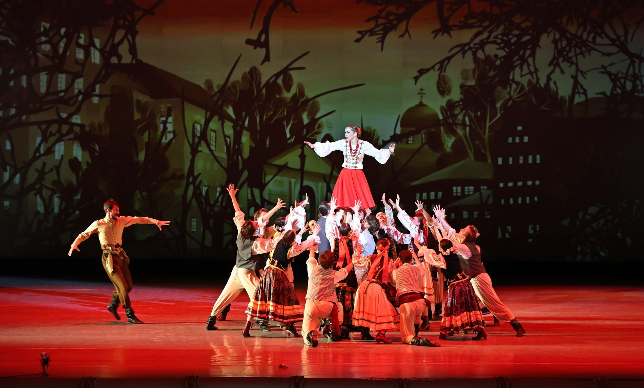 Нескорена Бондарівна і країна. Як прем’єрний балет-опера про події ХVIII століття перегукується із сучасністю