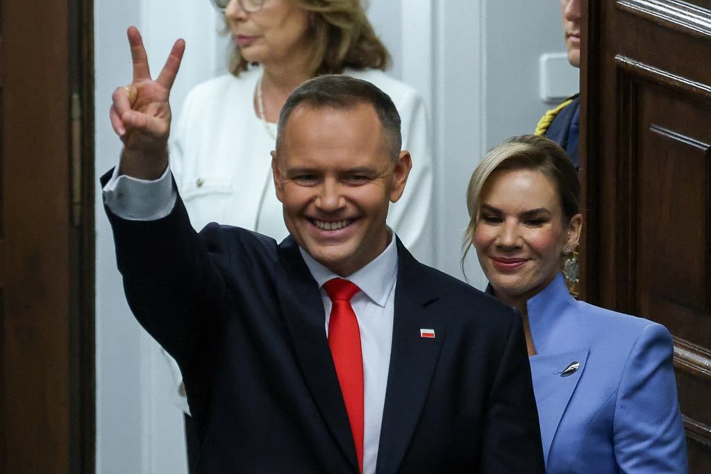 Кароль Навроцький зазначив, що втілюватиме свою передвиборчу програму «План XXI».