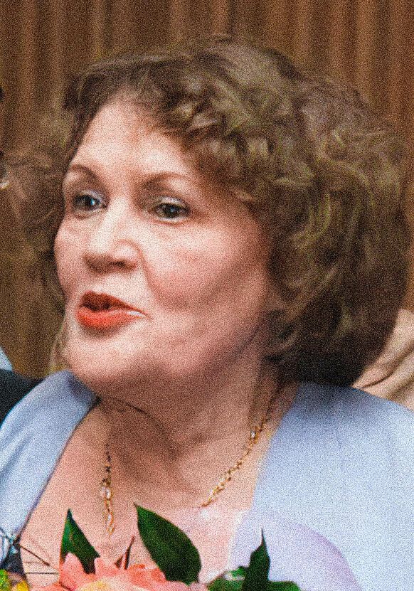 Ліна Костенко звинуватила організаторів львівських концертів у порушенні авторського права.