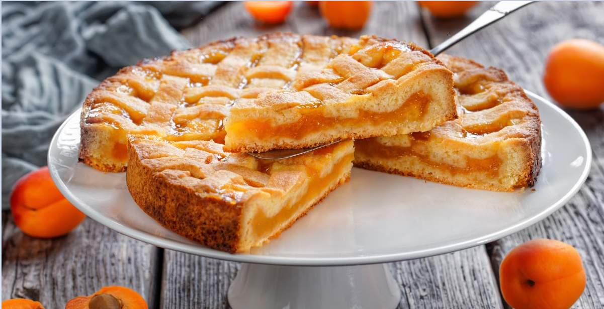 Літній смачнючий: рецепт пирога з абрикосами