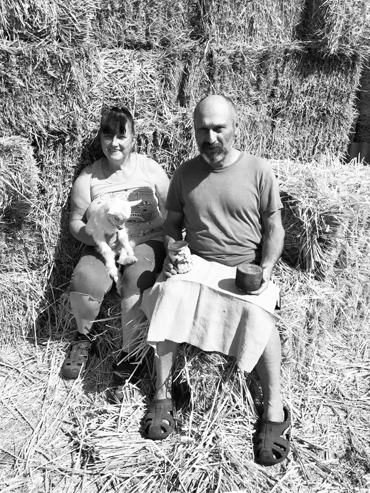 «Поцілунок Залужного і «Волонтерський»: на Харківщині подружжя виготовляє сири і продає лише патріотам