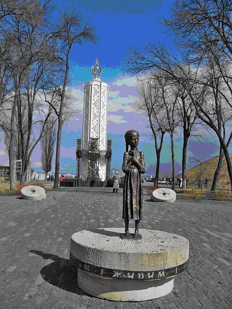 Цензура пам’яті: війна України за правду про геноцид українців