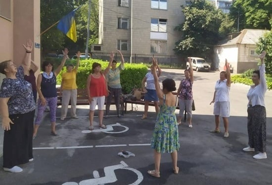 «Мій слух відновився»: українці отримують користь від незвичайних вправ