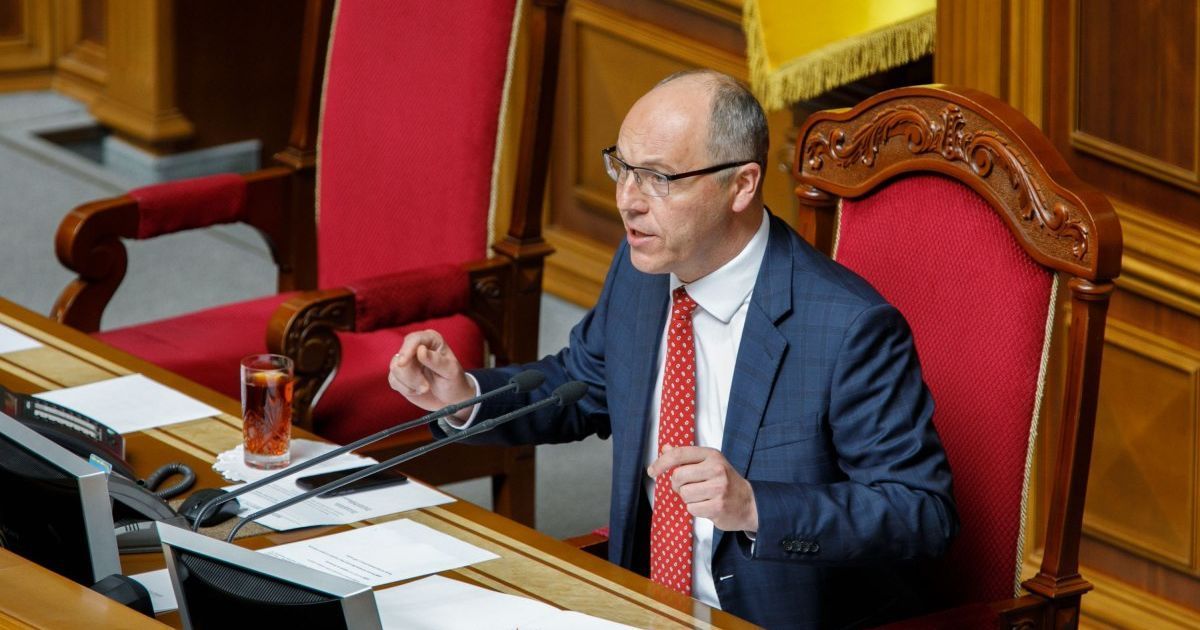 Посмертне присвоєння Парубію звання Герой України: петиція набрала голоси