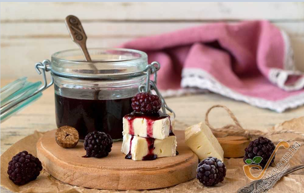 Екзотичні приправи для м’яса зі звичних фруктів: рецепти