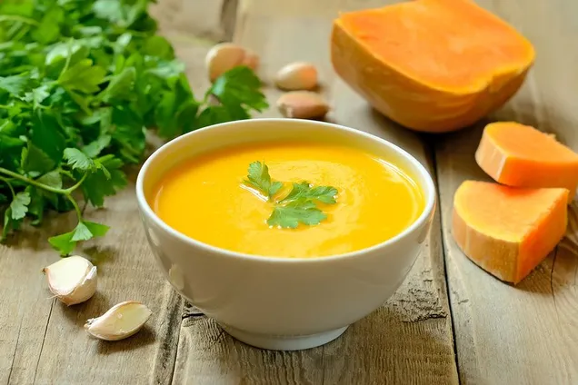Від супу до зефіру: смачні і цікаві рецепти страв із гарбуза