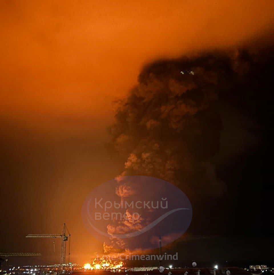 На Донеччині окупантів відкинуто поблизу чотирьох н/п, у Феодосії – вражено нафтобазу, фото