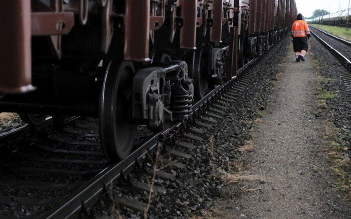 Залізниця сполученням Псков — Санкт-Петербург: підірвано один з перегонів