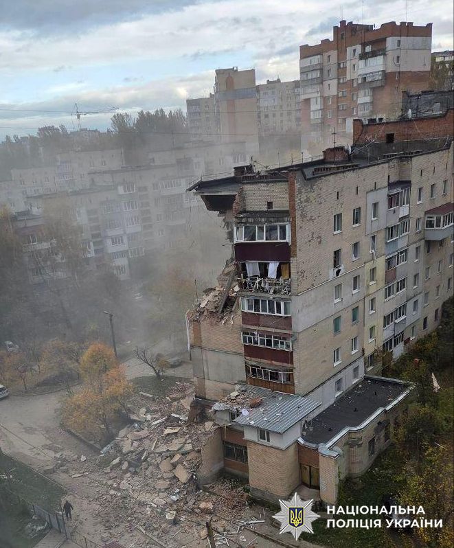 Трагедія у Хмельницьку: вибух газу понівечив дев’ятиповерхівку, фото