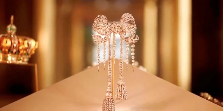 Грабіжники, що викрали коштовності з Лувру, не належали до організованого угрупування, вважають у прокуратурі.