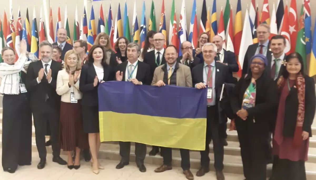 Серед пріоритетів України як члена Виконавчої ради ЮНЕСКО є захист культурної спадщини в умовах збройних конфліктів та інших надзвичайних ситуацій, забезпечення загального доступу до освіти в умовах кризи, розвиток науки в інтересах сталого розвитку,