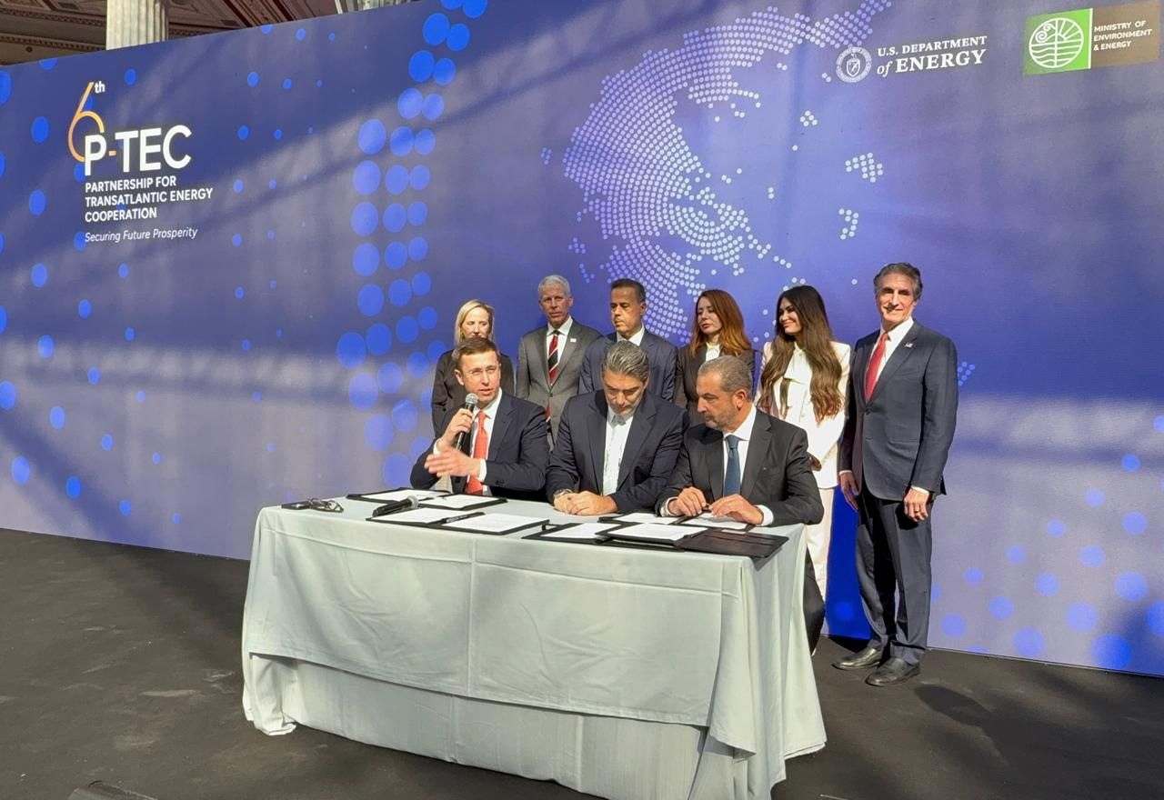 Під час підписання меморандуму.