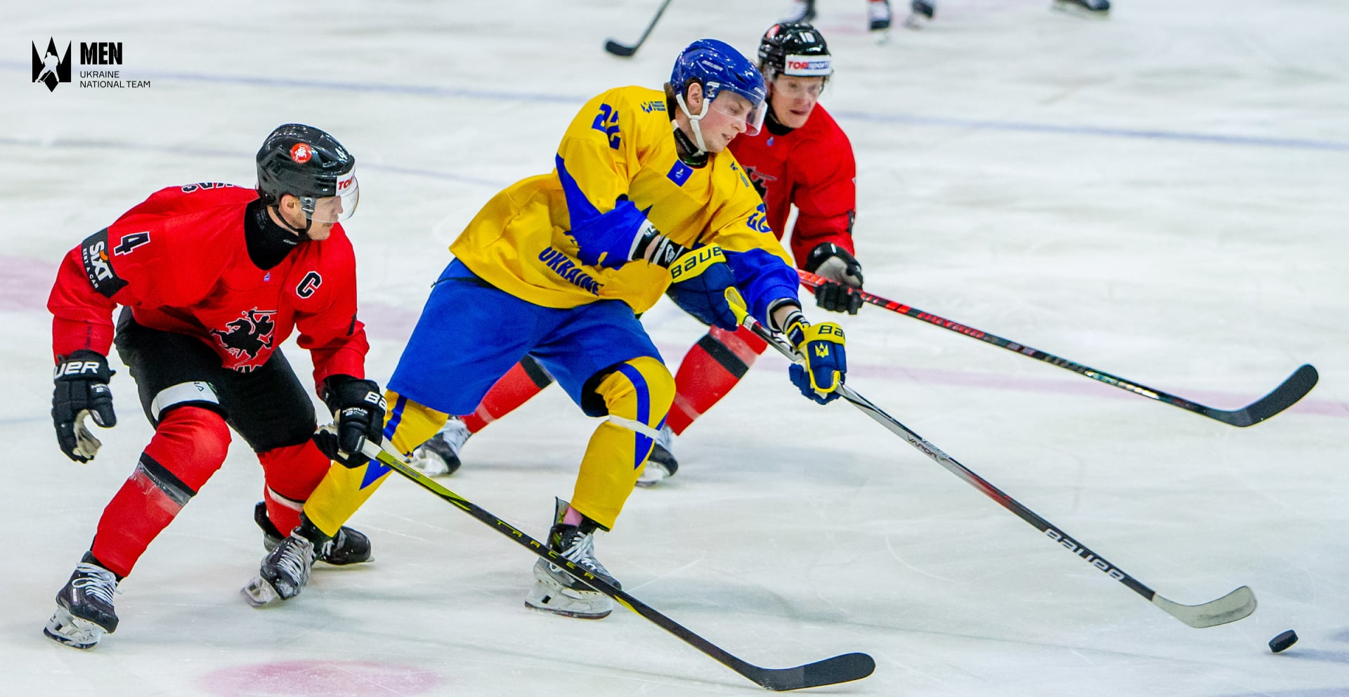 Підготовка повним ходом. На старті ЄКН українські хокеїсти програли збірній Литви та перемогли команду Румунії