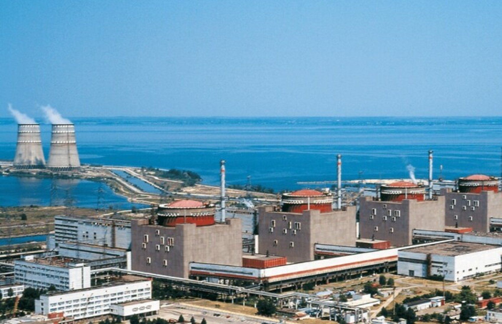 Наразі станція отримує електропостачання для власних потреб лише від однієї лінії електропередачі.