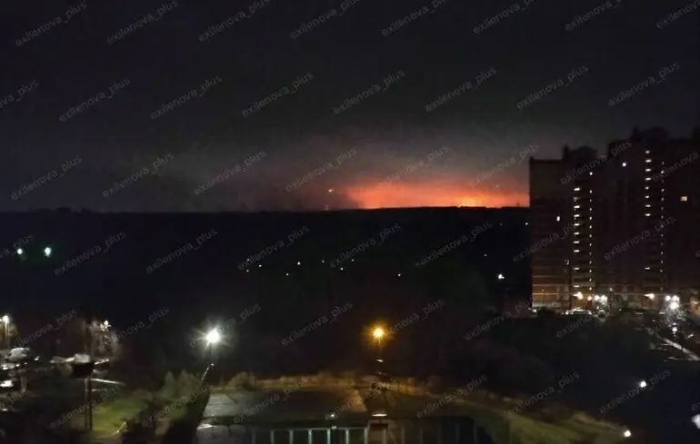 Рязань, йде атака на місцевий НПЗ, місцеві повідомляють про більш ніж 10 вибухів.