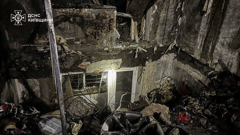 Пекельна ніч на Київщині: є руйнування у 5 районах, знеструмлення та поранені