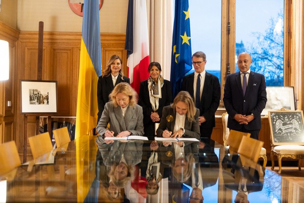 П’ятнадцять музеїв Франції впроваджують українські аудіогіди.