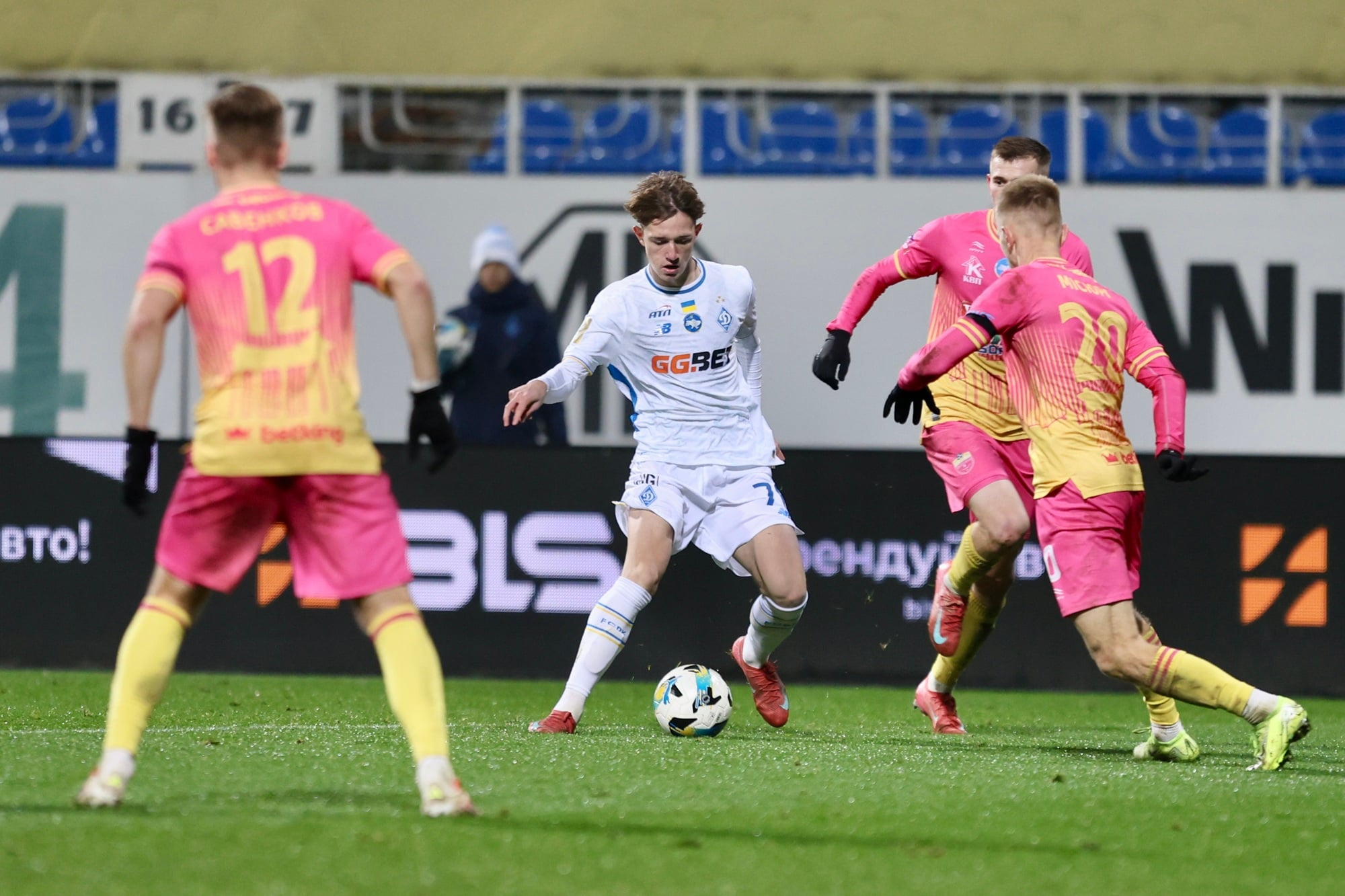 Момент для пробудження. Клуби з навколочемпіонської орбіти «дають жару» флагманам