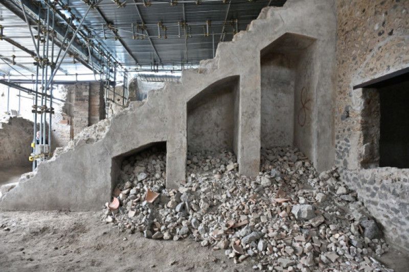 Дослідників привернули підказки навколо монументальних кам’яних сходів у щойно розкопаній резиденції, відомої як Casa del Tiaso.