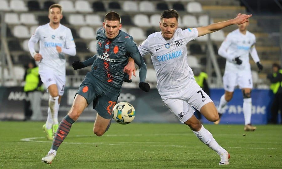 «Колос» відібрав очки у «Шахтаря» і не дозволив «гірникам» завершити перше коло чемпіонату країни у лідерах.