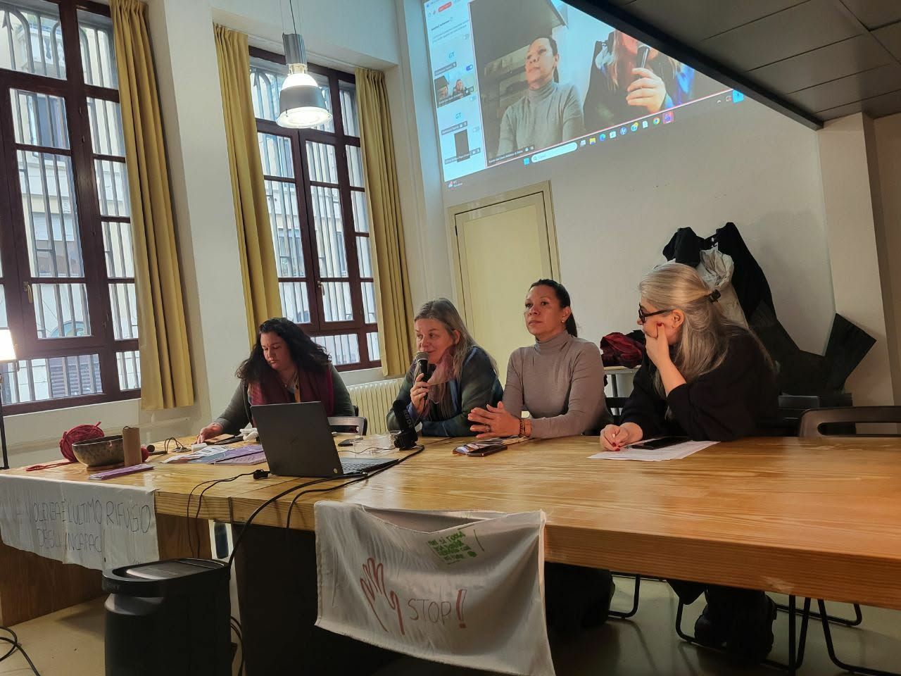 Учасниці циклу зустрічей “World With Women – Life Is Now” у Мілані.