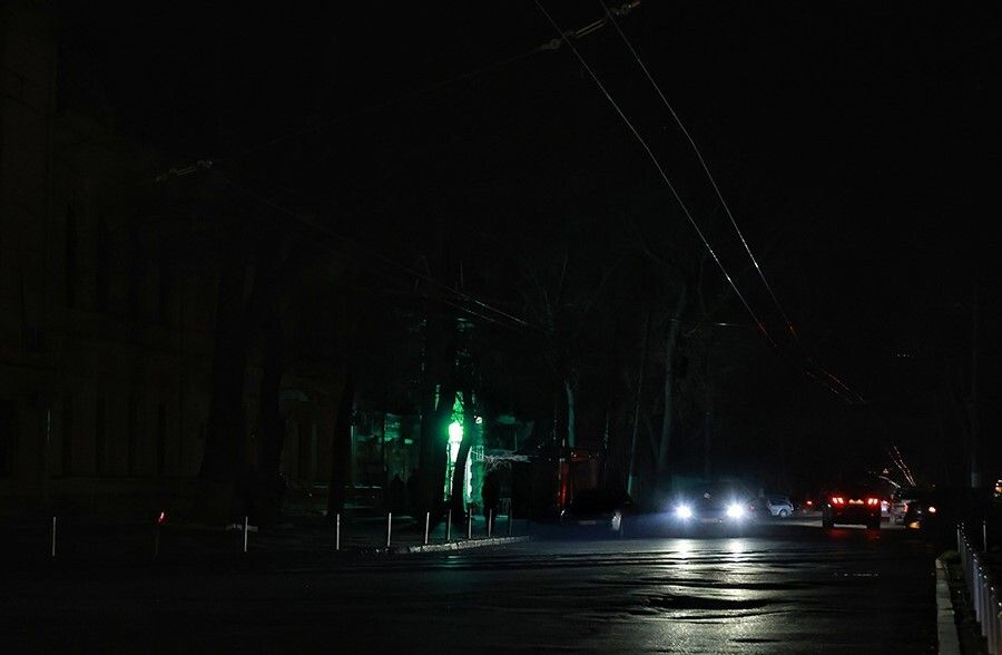 В Одеській області надзвичайна ситуація, спричинена масованими атаками російських військ на енергетичну інфраструктуру, набула статусу державного рівня.