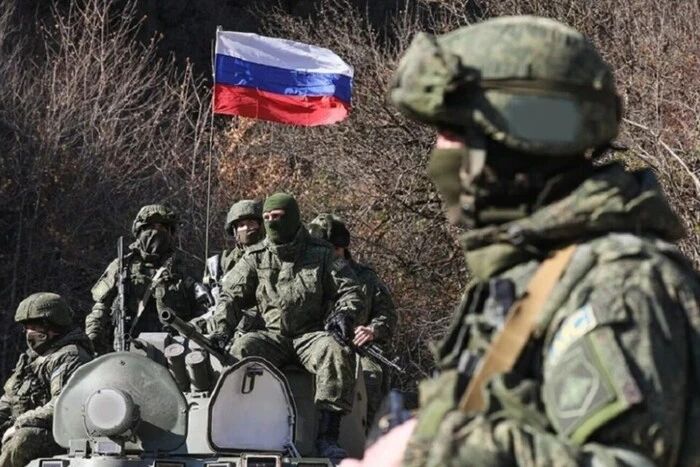 Окупанти захопили село на Сумщині та вивезли з нього десятки цивільних.