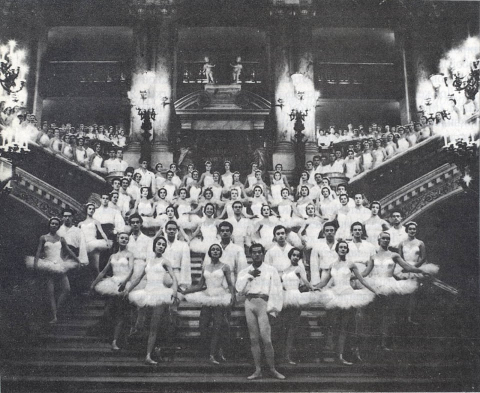 «Моя Одіссея із Києва до Києва». До 120-річчя легендарного Сержа Лифаря у столиці показують виставку