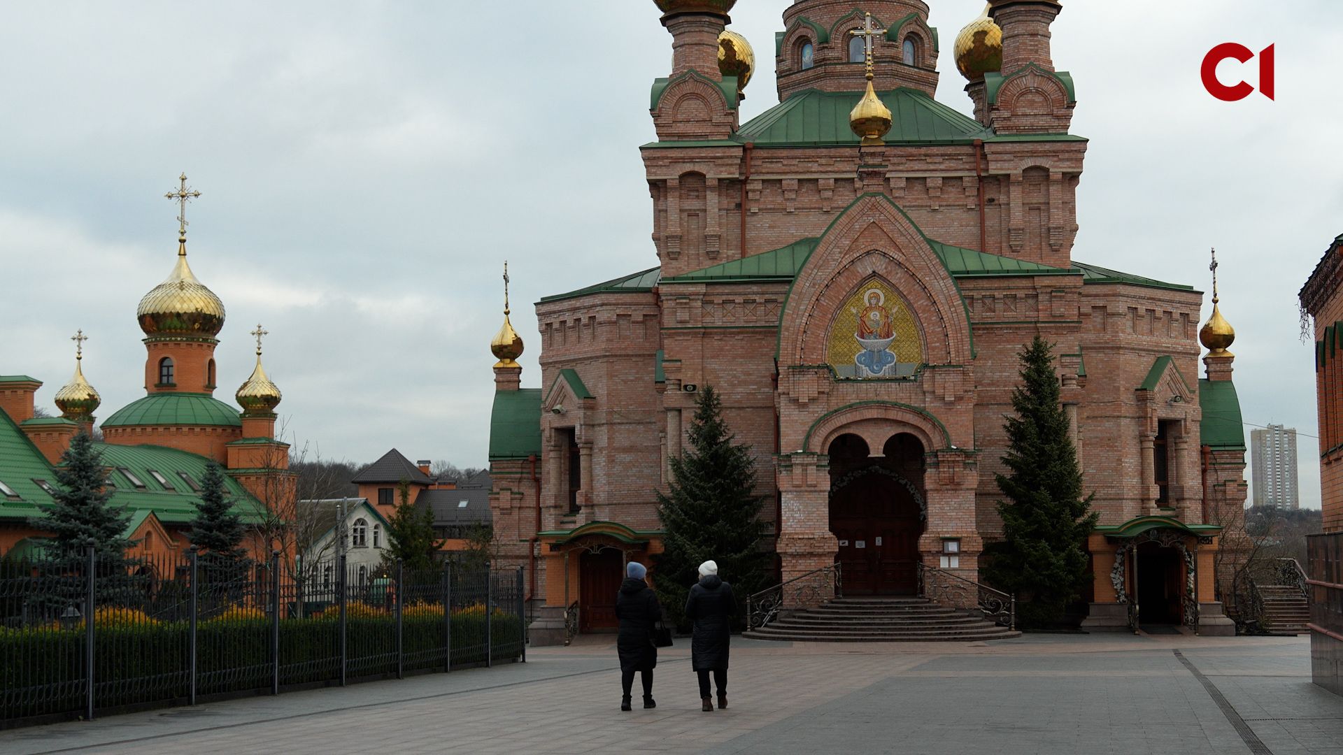 Територія монастиря УПЦ МП, де діє "підпільна зрядянщена школа".