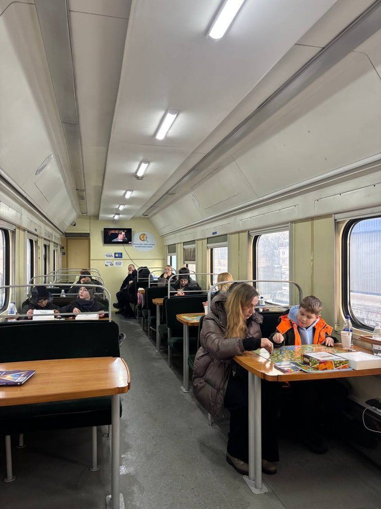 "Вагон незламності" на Київщині.