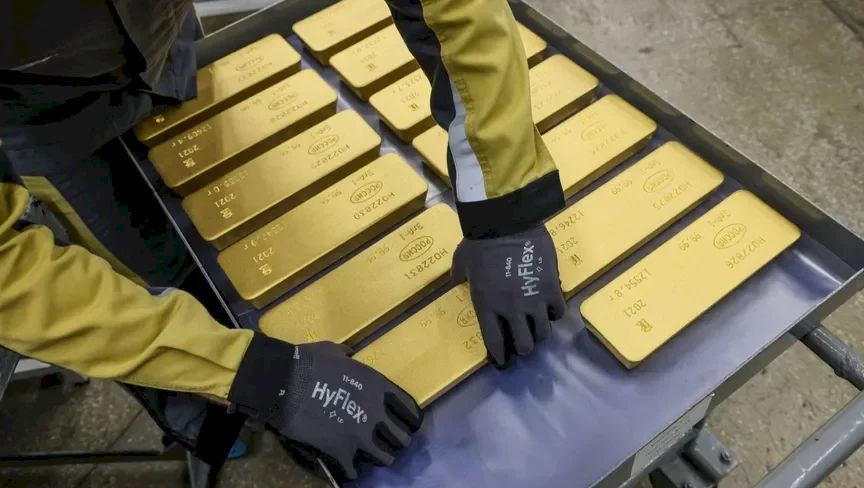 Росія отримує 216 мільярдів доларів у золотому ралі, замінюючи втрачені активи.