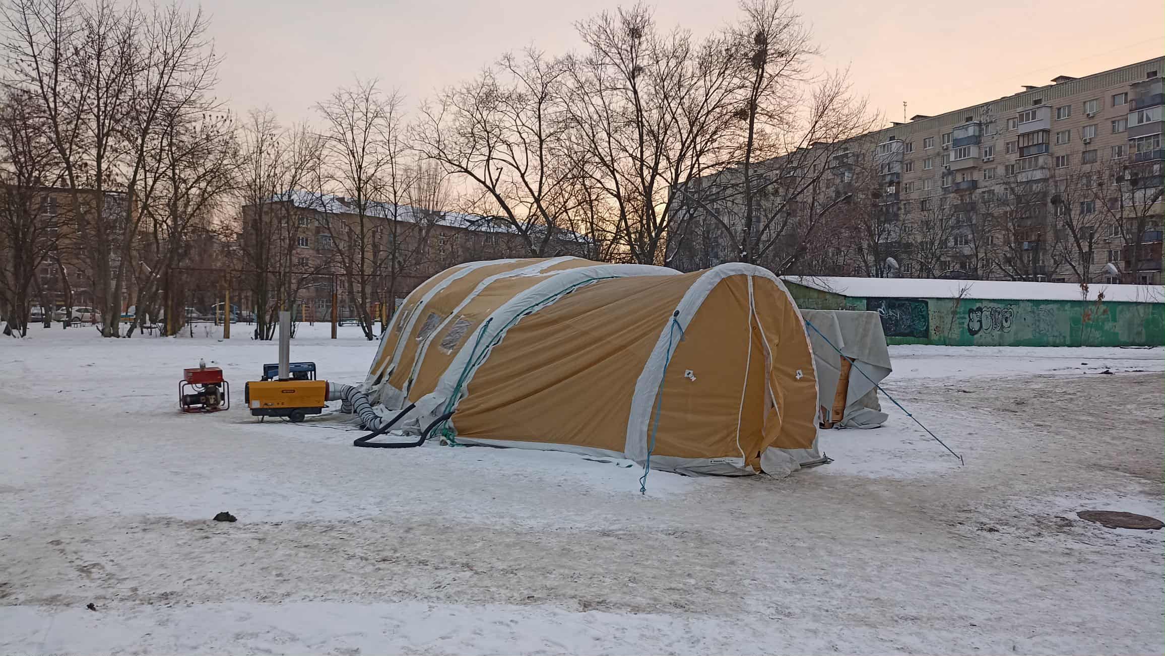 Один із 1300 пунктів незламності у Дніпровському районі столиці.