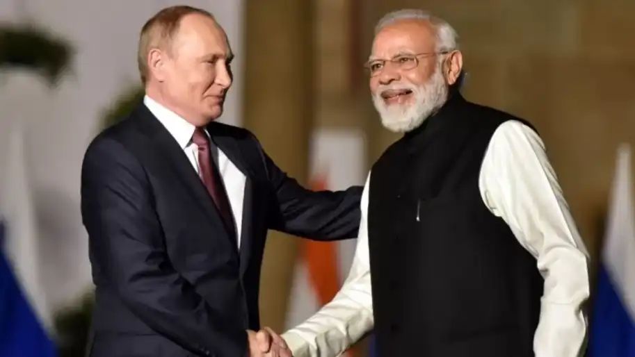 Трамп вважає, що рішення Індії не купувати роснафту "допоможе закінчити війну в Україні".