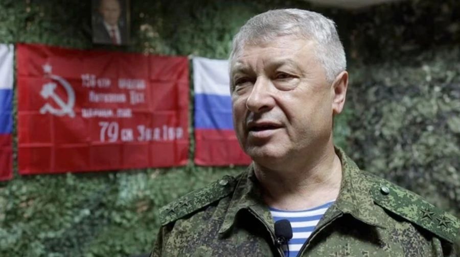 Народився зрадник в селі Голодьки Хмільницького району Вінницької області.