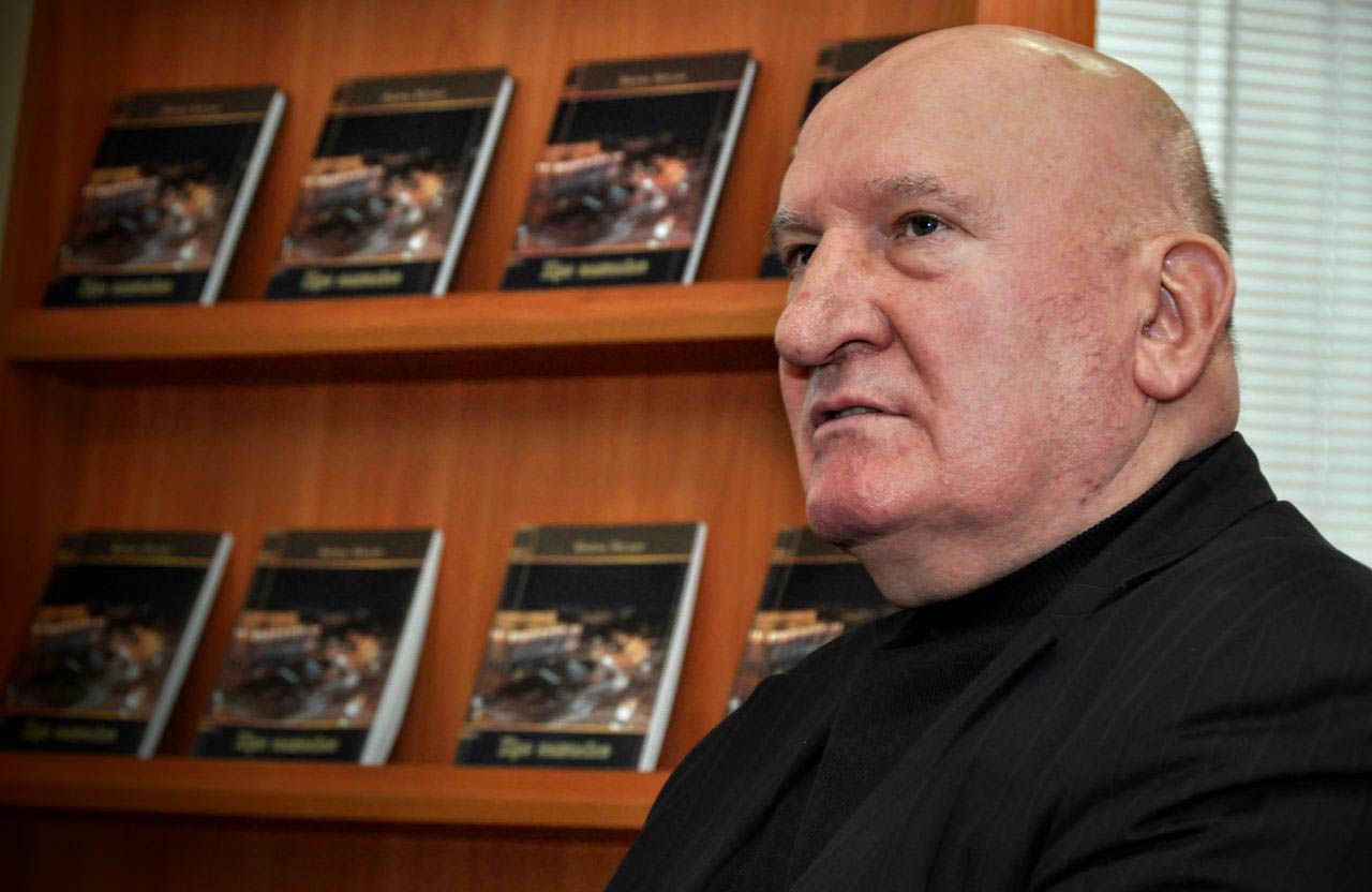 Генерал-лейтенант Служби зовнішньої розвідки України у запасі Василь Богдан.