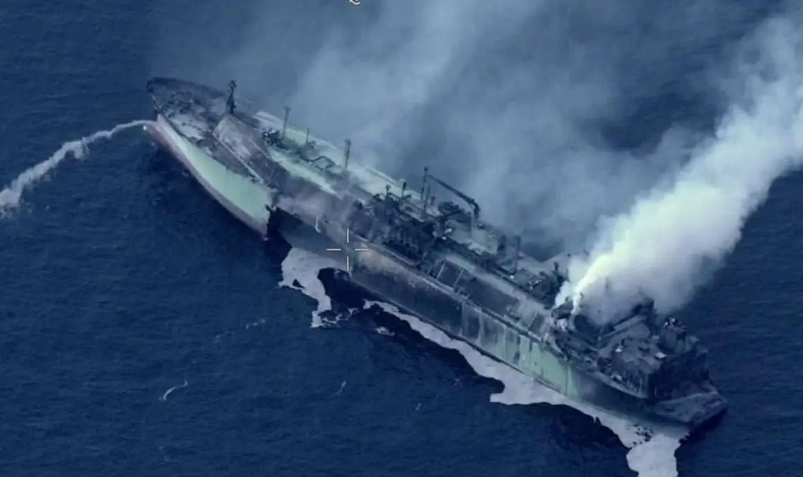 Судно "Арктик Метагаз".