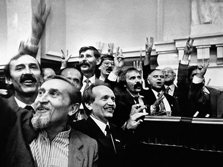 "Засновники" матимуть низку додаткових пільг від держави.