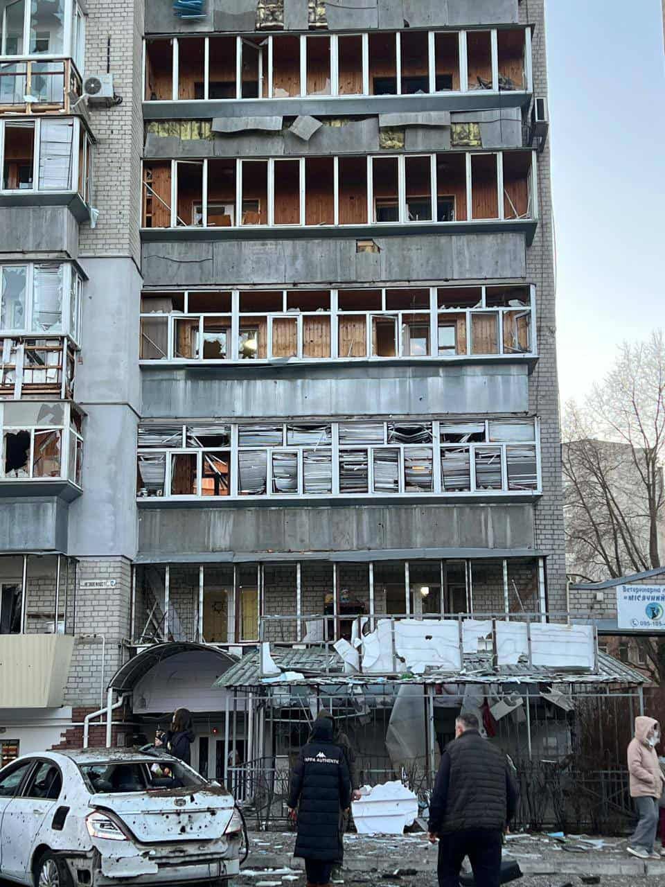 Наслідки удару по Броварам.