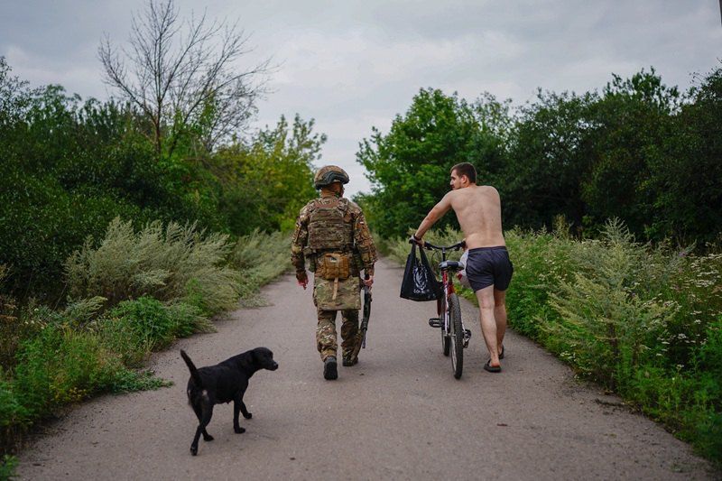 Обличчя війни: фотовиставка про бійців «Хартії» завершила свою роботу у Полтаві і помандрувала Україною далі