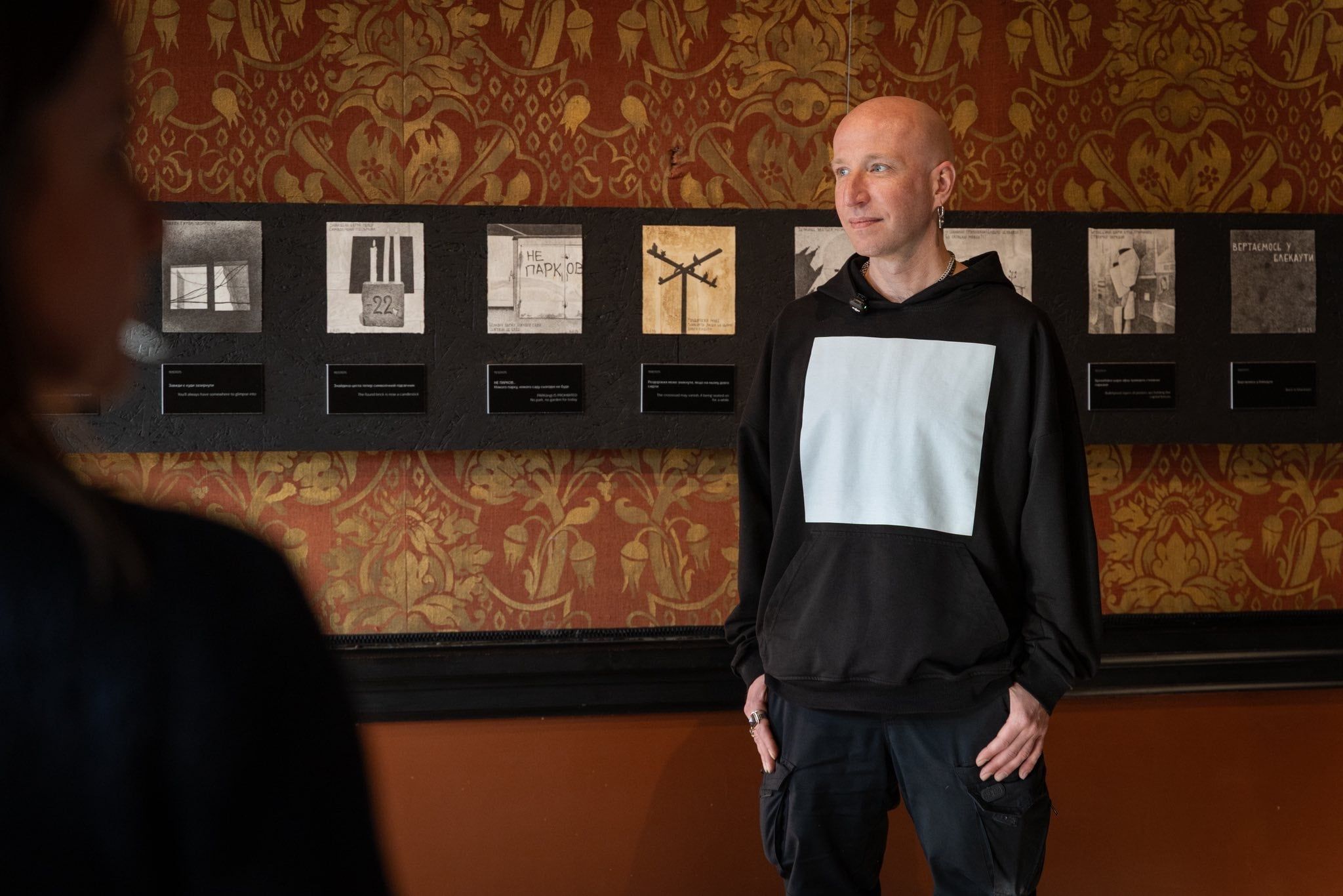 Знайди свій день. Харківський художник Гамлет Зіньківський представив у Києві проєкт 365 «Час не потрібен»