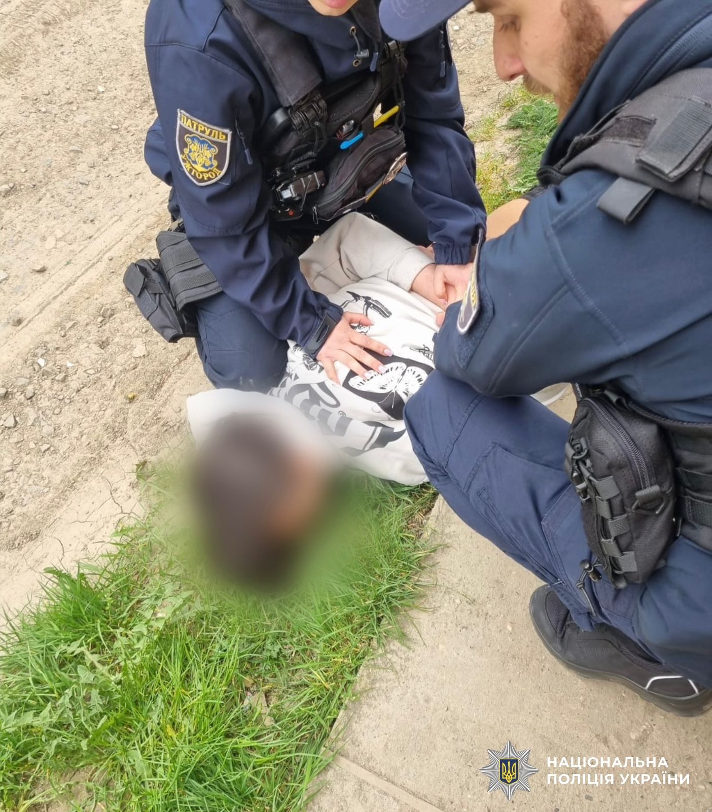 На Закарпатті девʼятикласник влаштував стрілянину під час уроку і поранив свого однокласника.