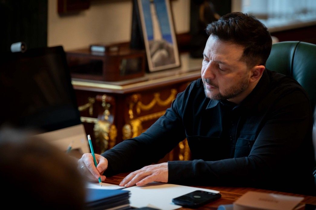 Зеленський чекає на рішення ЄС щодо України.