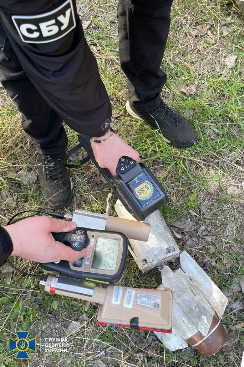 СБУ виявила підвищений радіаційний фон на уламках російського ударного дрона, яким ворог атакував Чернігівщину у квітні 2026 року.