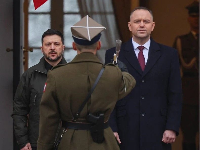 Президенти Зеленський і Навроцький.